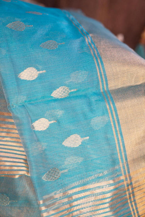 Graceful Blue Booti Work Hand-Woven Silk-Cotton Chanderi Saree with Zari Border