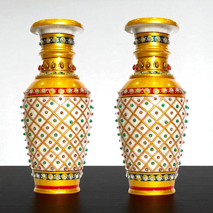 Handcrafted Marble Vase with Netted Design (Single Piece)