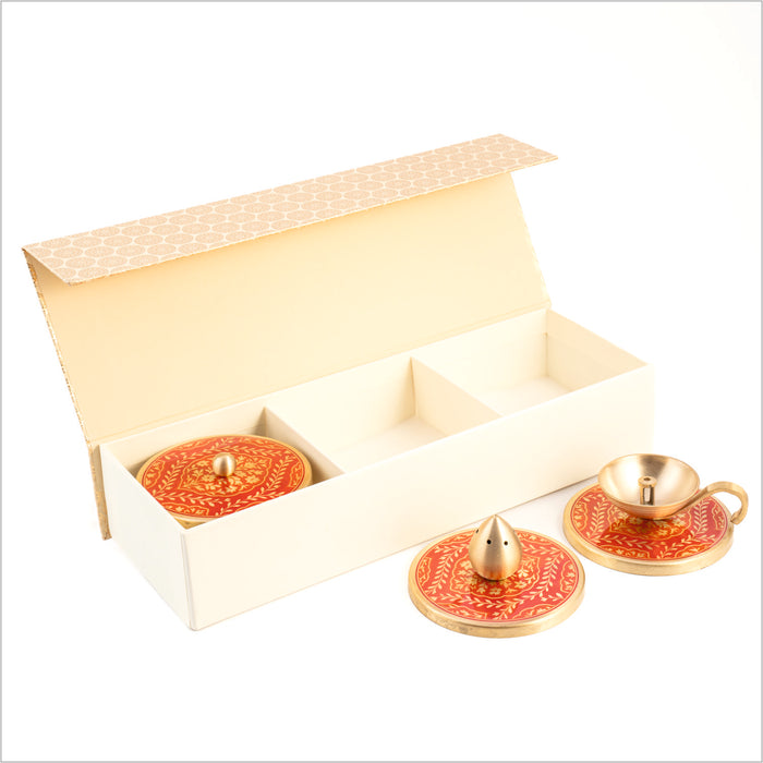 GIFT BOX : PURI DIYA + INCENSE HOLDER + MUTLI PURPOSE CONTAINER