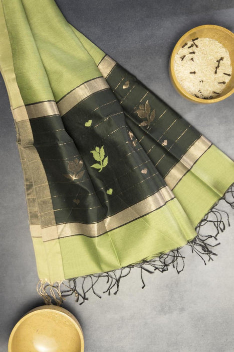 Elegant Dark Green Maheshwari Cotton Silk Suit with Booti Work