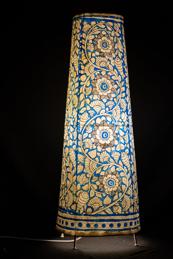 Tholu Bommalata | Intricate Floral Lamp Art | 25 Inch